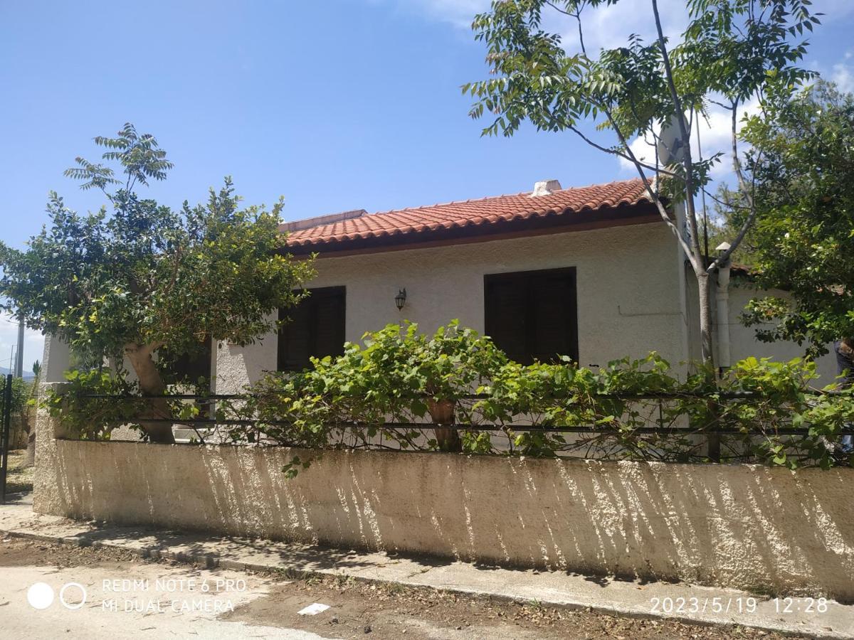 House By The Sea Villa Artemida  Ngoại thất bức ảnh